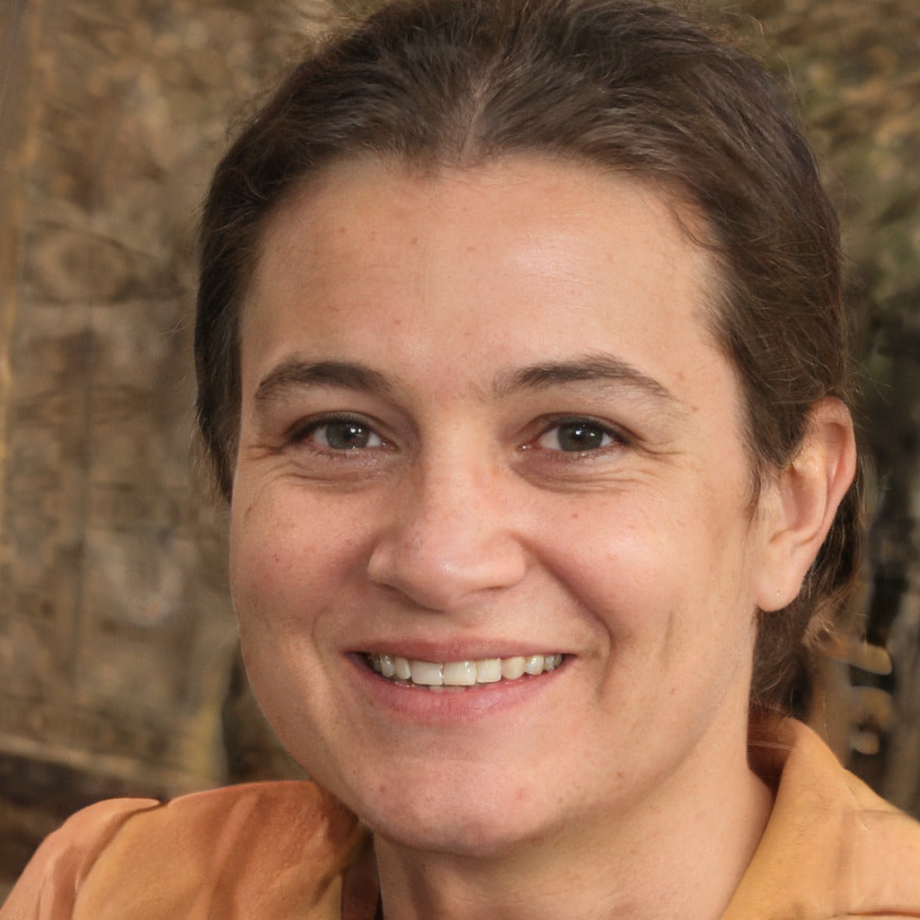 <em>Angelica R.</em>